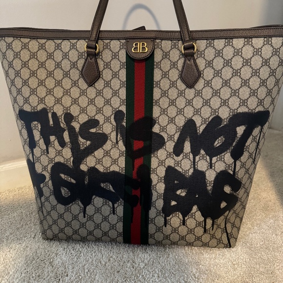 Gucci Handbags - Gucci x Balenciaga Hacker Bag